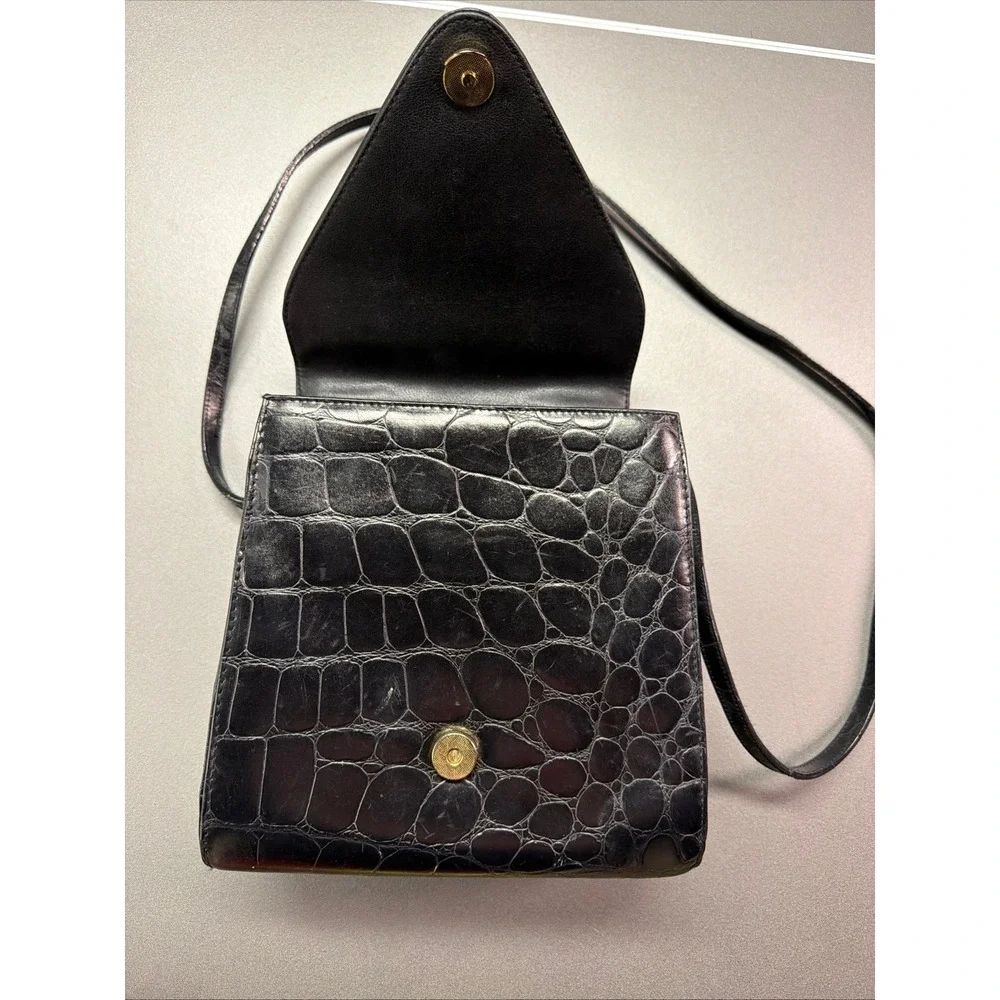Valerie Stevens Black Croc Embossed Leather Crossbody Bag Envelope Flap Square